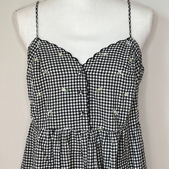 Vintage Victoria’s Secret Gingham Slip Dress - Picture 8 of 9